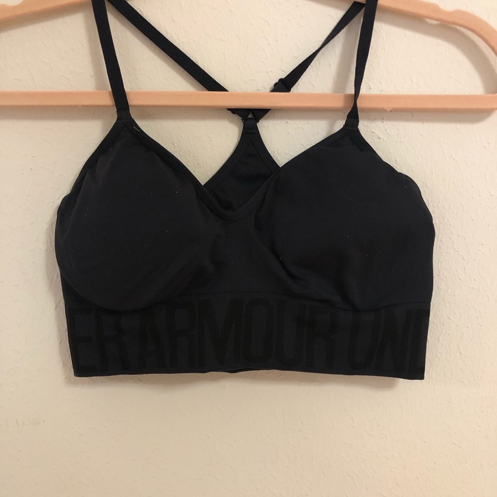 black under amour sports bra